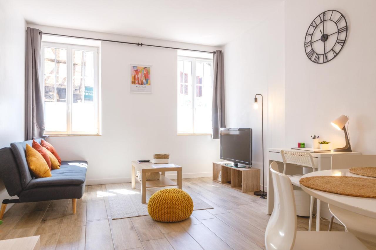 Appartement Hypercentre Rdc - New Location Bourg-en-Bresse Luaran gambar