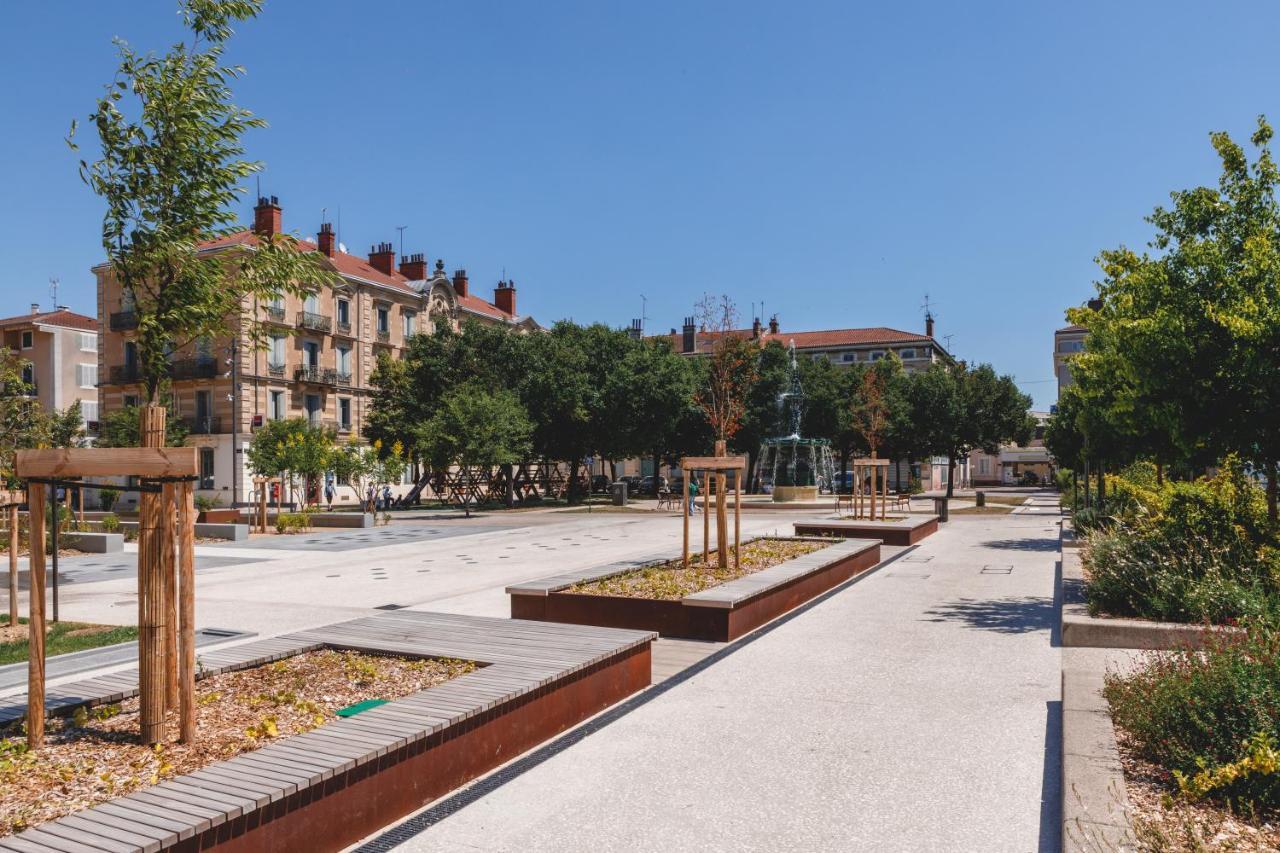 Appartement Hypercentre Rdc - New Location Bourg-en-Bresse Luaran gambar